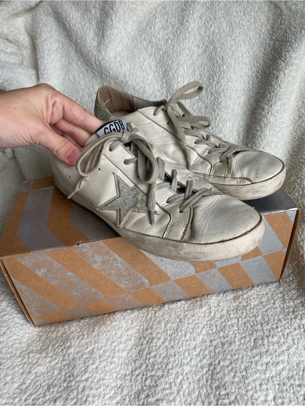 Golden Goose White Leather Low-Top Sneakers with Star Accent